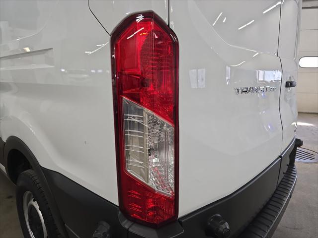 2018 Ford Transit Base
