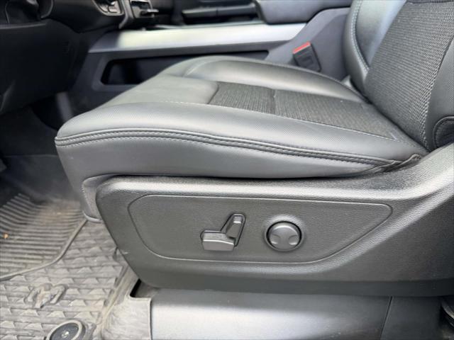 2023 Ram 1500 Big Horn Crew Cab 4x4 5'7" Box