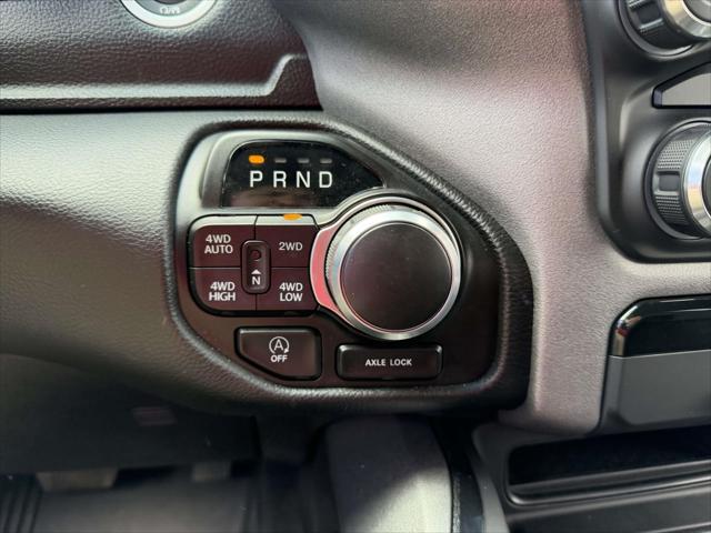 2023 Ram 1500 Big Horn Crew Cab 4x4 5'7" Box