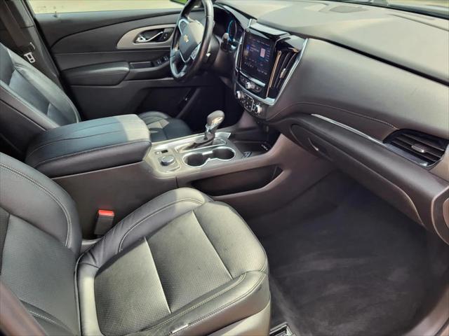 2022 Chevrolet Traverse FWD LT Cloth