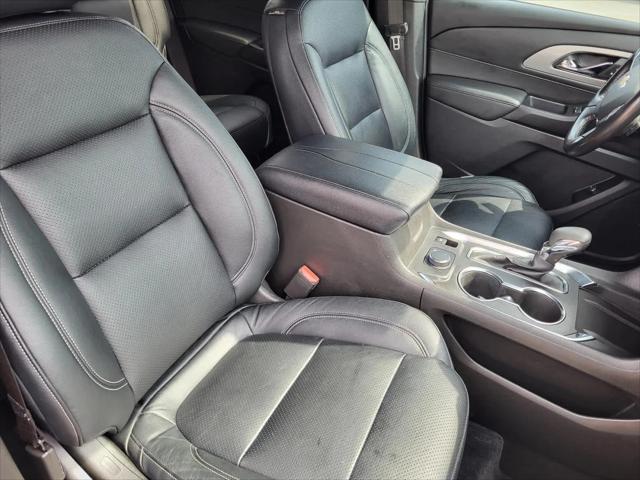 2022 Chevrolet Traverse FWD LT Cloth