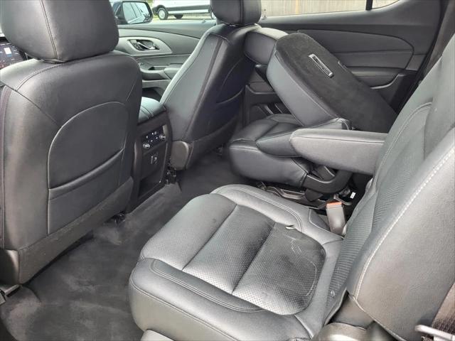 2022 Chevrolet Traverse FWD LT Cloth