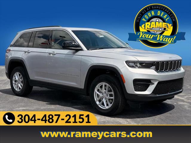 2026 Jeep Grand Cherokee GRAND CHEROKEE LAREDO X 4X4