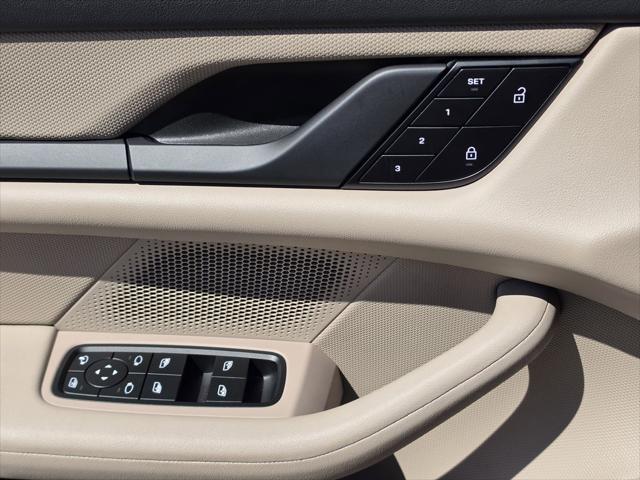 2023 Porsche Taycan Unknown