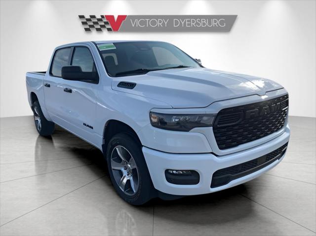 2025 Ram 1500 Tradesman Crew Cab 4x4 5'7" Box