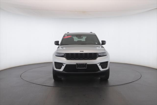 2023 Jeep Grand Cherokee Altitude 4x4