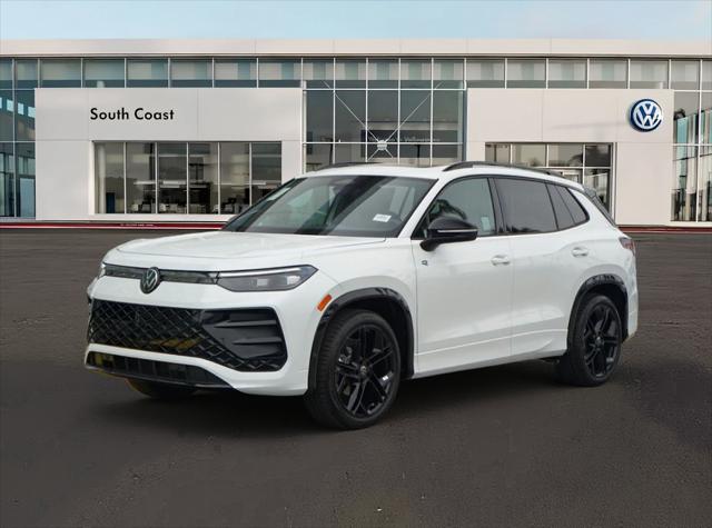 2026 Volkswagen Tiguan SE R-Line Black for sale in Santa Ana, CA