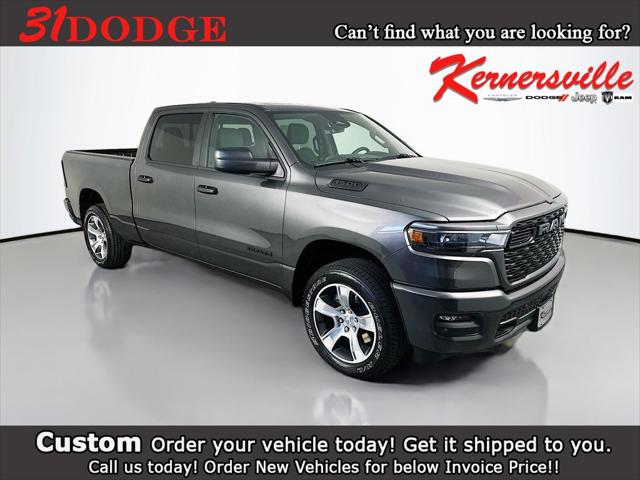 2026 RAM Ram 1500 RAM 1500 EXPRESS CREW CAB 4X4 64 BOX
