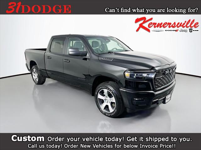 2026 RAM Ram 1500 RAM 1500 EXPRESS CREW CAB 4X4 64 BOX