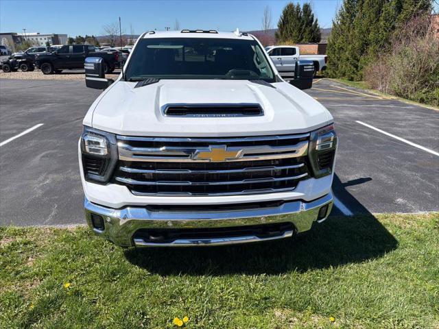 2024 Chevrolet Silverado 3500HD 4WD Crew Cab Long Bed LTZ