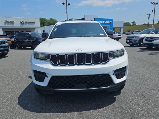 2026 Jeep Grand Cherokee GRAND CHEROKEE LAREDO X 4X4 2026 Jeep Grand Cherokee GRAND CHEROKEE LAREDO X 4X4