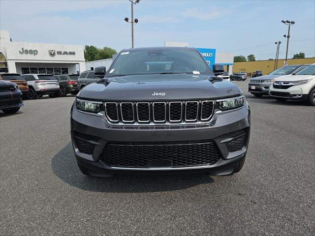 2026 Jeep Grand Cherokee GRAND CHEROKEE LAREDO X 4X4 2026 Jeep Grand Cherokee GRAND CHEROKEE LAREDO X 4X4