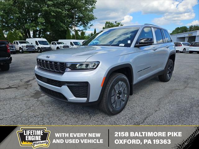 2026 Jeep Grand Cherokee GRAND CHEROKEE LAREDO ALTITUDE 4X4 2026 Jeep Grand Cherokee GRAND CHEROKEE LAREDO ALTITUDE 4X4