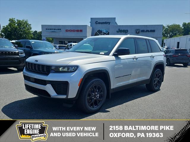 2026 Jeep Grand Cherokee GRAND CHEROKEE LAREDO ALTITUDE 4X4 2026 Jeep Grand Cherokee GRAND CHEROKEE LAREDO ALTITUDE 4X4