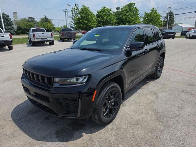 2026 Jeep Grand Cherokee GRAND CHEROKEE LAREDO ALTITUDE 4X4
