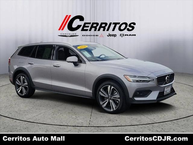 2026 Volvo V60 Cross Country Plus, B5 AWD Gas (mild hybrid) for sale in Cerritos, CA