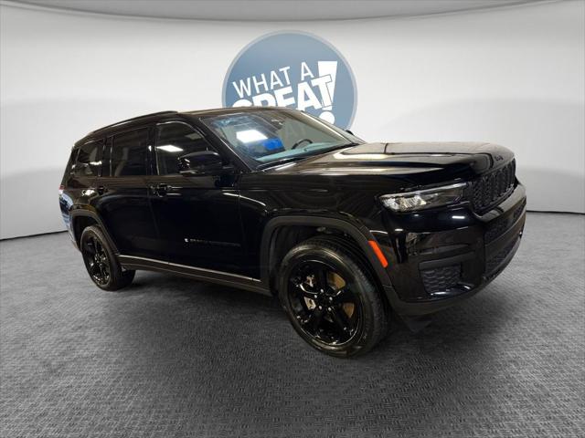 2023 Jeep Grand Cherokee L Altitude 4x4