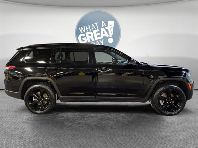 2023 Jeep Grand Cherokee L Altitude 4x4