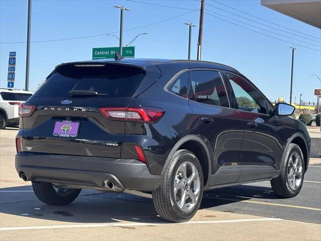 2025 Ford Escape ST-Line