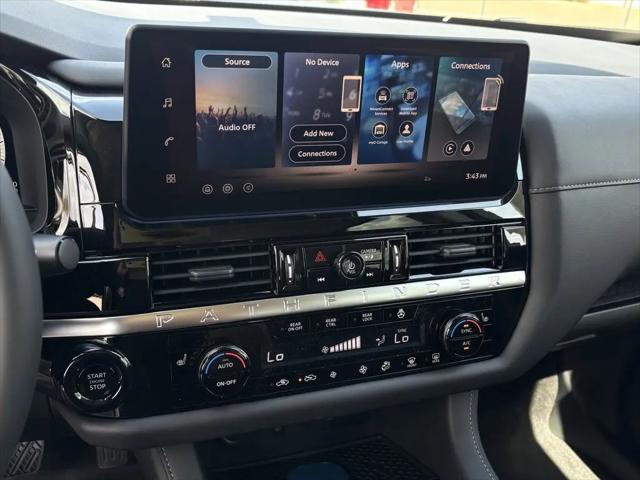 2026 Nissan Pathfinder SL