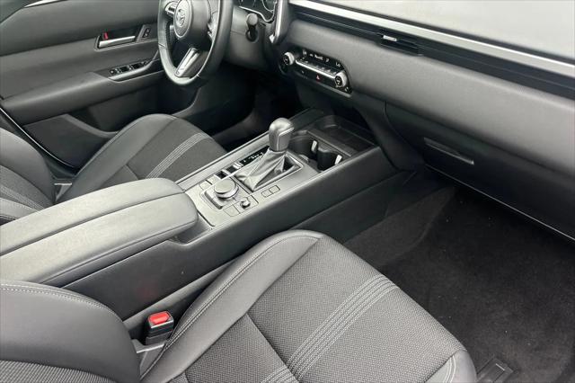 2025 Mazda CX-50 Hybrid Preferred Package