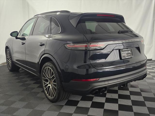 2023 Porsche Cayenne Platinum Edition