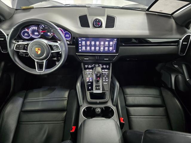 2023 Porsche Cayenne Platinum Edition