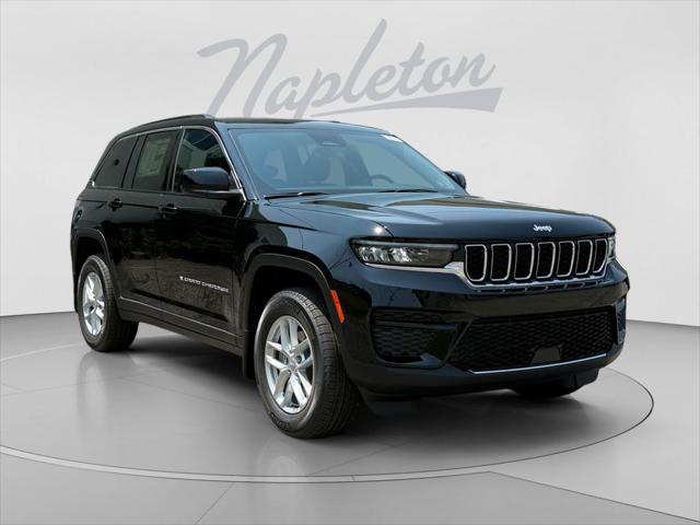 2026 Jeep Grand Cherokee GRAND CHEROKEE LAREDO X 4X4