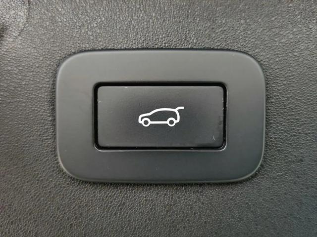 2023 Land Rover Discovery Sport S R-Dynamic