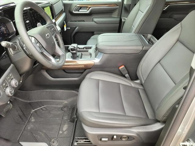 2026 Chevrolet Silverado 1500 4WD Crew Cab Short Bed RST