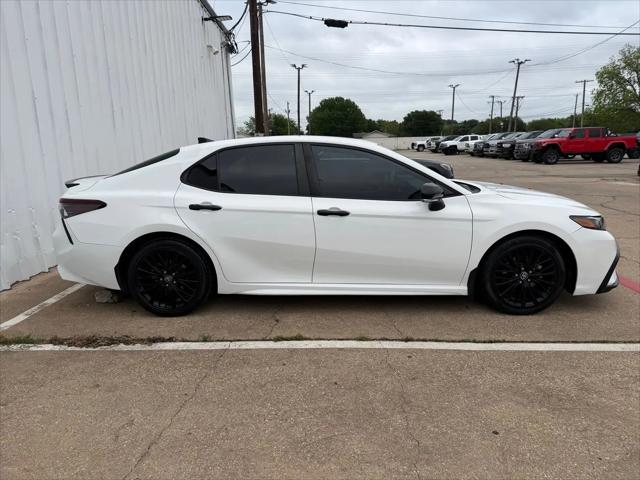2022 Toyota Camry SE Nightshade Edition