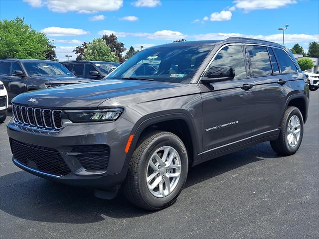 2026 Jeep Grand Cherokee GRAND CHEROKEE LAREDO X 4X4