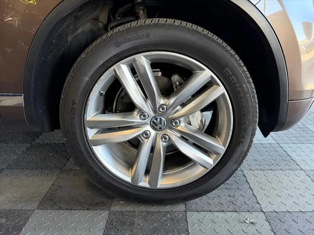 2011 Volkswagen Touareg TDI Executive