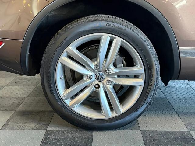 2011 Volkswagen Touareg TDI Executive