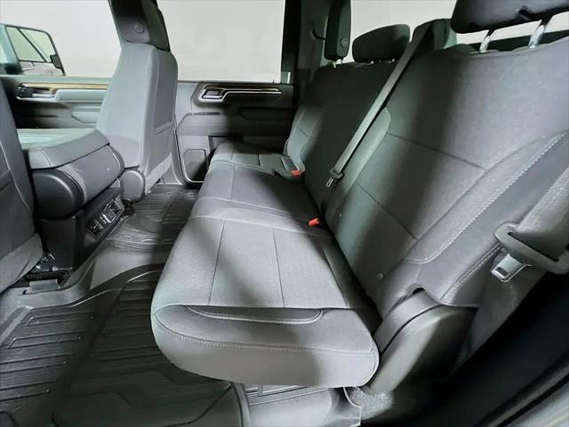 2026 GMC Sierra 2500HD Crew Cab, Standard Bed, SLE, 4WD