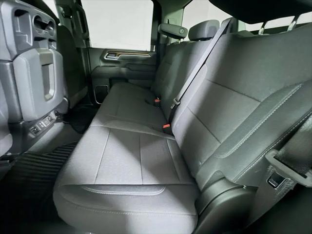 2026 GMC Sierra 3500HD Crew Cab, Long Bed, SLE Dual Rear Wheel, 4WD