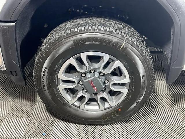 2026 GMC Sierra 3500HD Crew Cab, Long Bed, SLE Dual Rear Wheel, 4WD