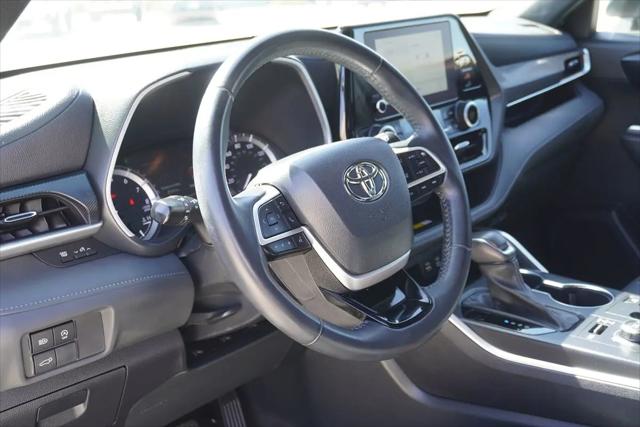 2023 Toyota Highlander XSE