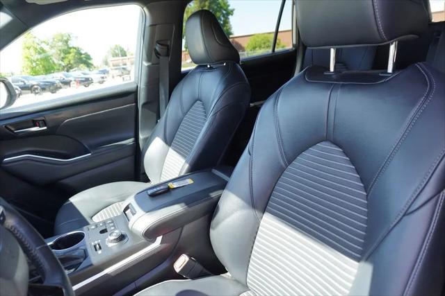 2023 Toyota Highlander XSE