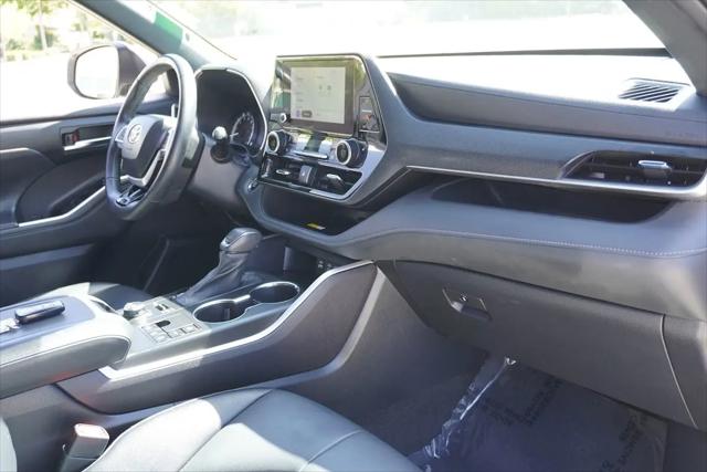 2023 Toyota Highlander XSE