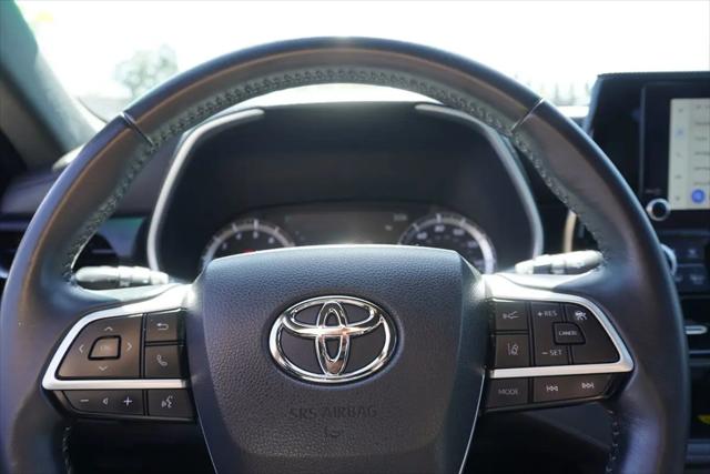 2023 Toyota Highlander XSE
