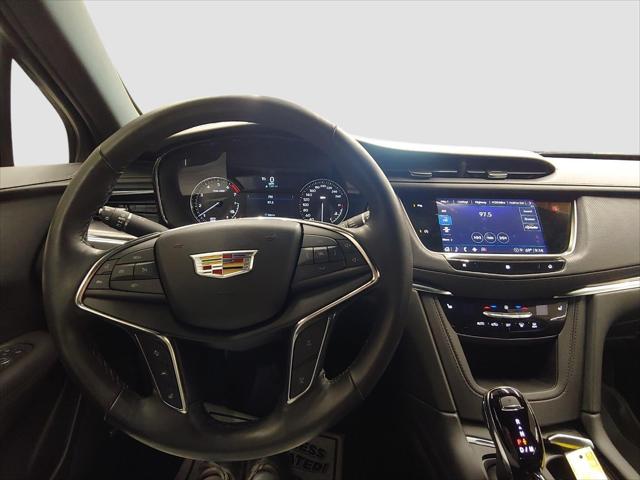 2021 Cadillac XT5 Luxury