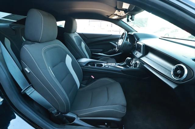 2021 Chevrolet Camaro RWD Coupe 1LS