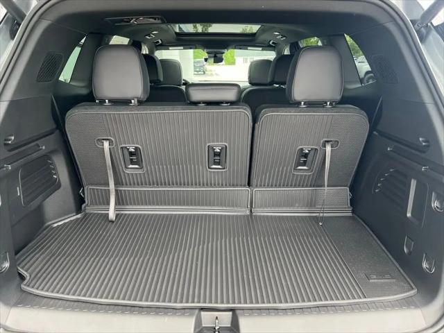 2026 GMC Acadia Elevation FWD