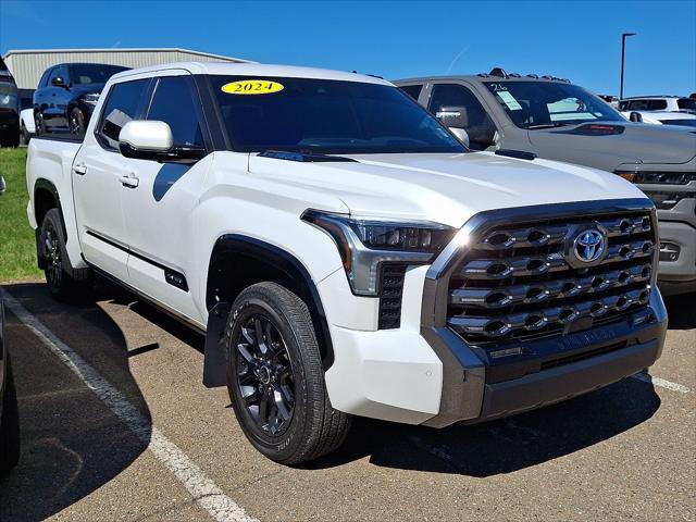 2024 Toyota Tundra Hybrid Platinum 4WD