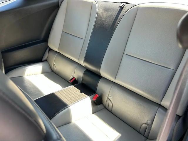 2011 Chevrolet Camaro 2LT