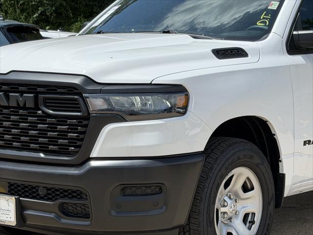 2026 RAM 1500 RAM 1500 TRADESMAN CREW CAB 4X2 64 BOX