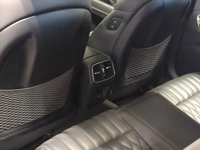 2019 Genesis G70 2.0T Advanced