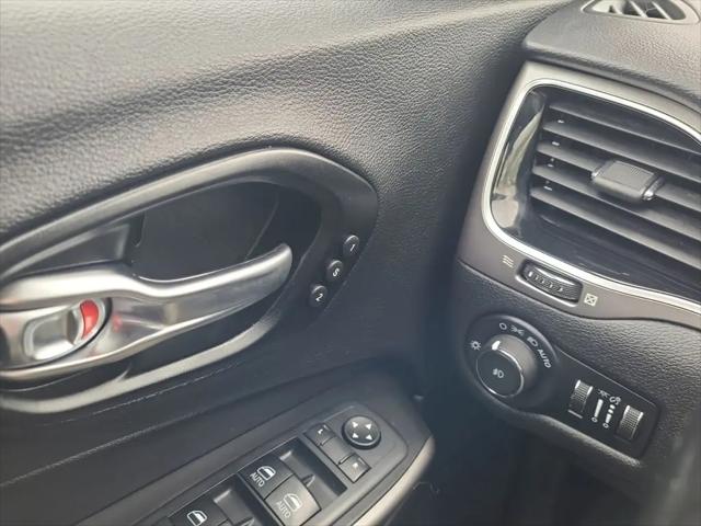 2021 Jeep Cherokee Limited FWD