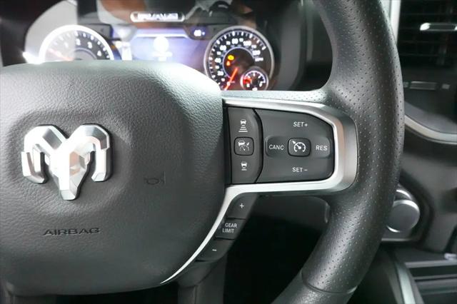 2026 Ram 1500 Express Crew Cab 4x4 57 Box